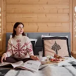 아파트 Karpielowka Jacuzzi & Mountain View By Downtown 코스실리스코