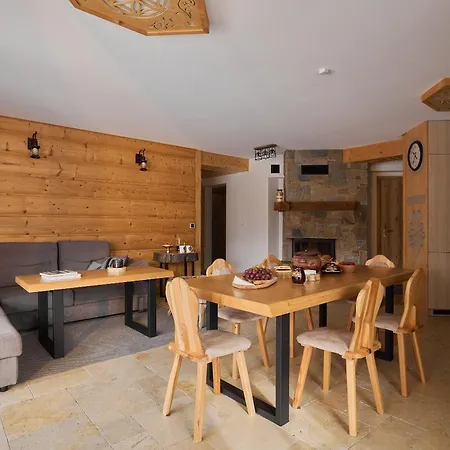 Karpielowka Mountain View By Downtown *